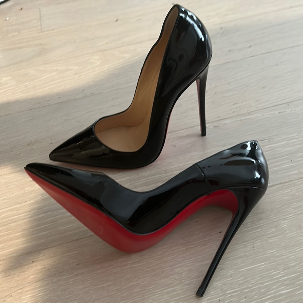 Christian Louboutin Soke heels only worn twice to small for me :(